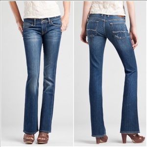 Lucky Brand Sweet and Low dark wash jeans sz 10/30